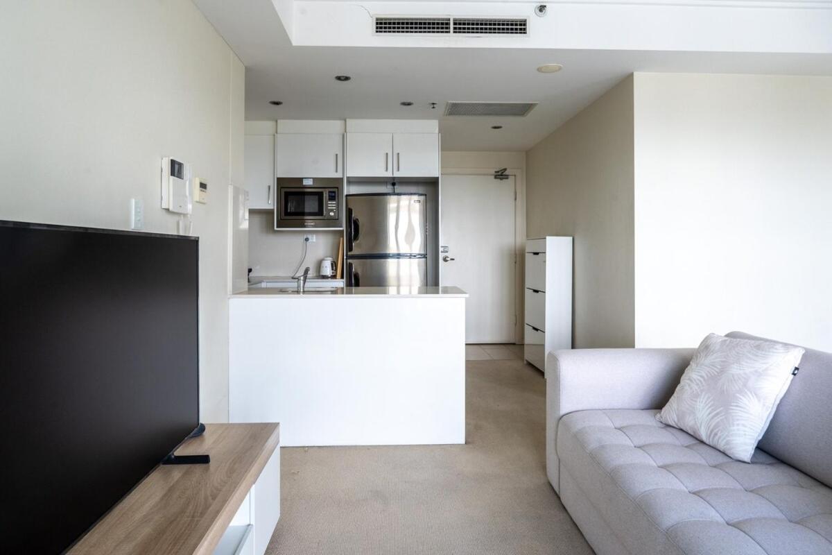 Comfy 1bdr 3min To Train Station Burwood Sydney