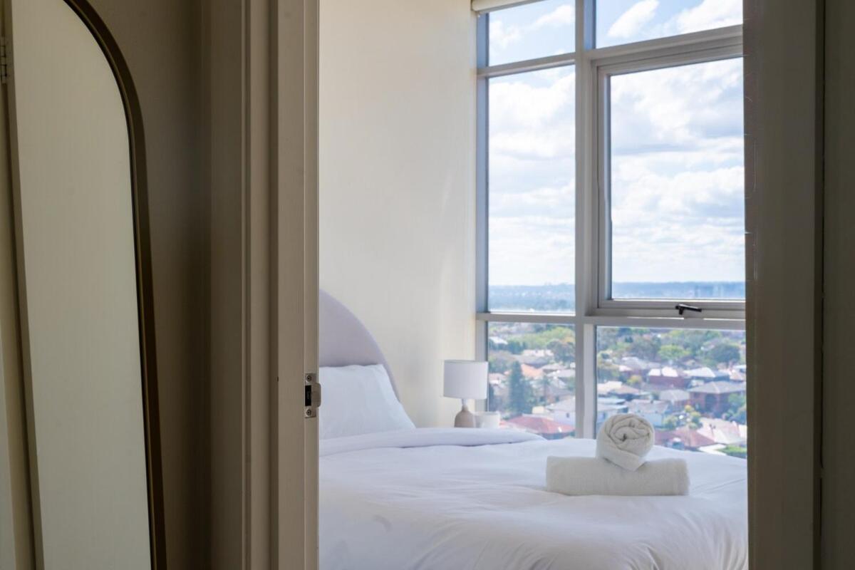 Comfy 1bdr 3min To Train Station Burwood